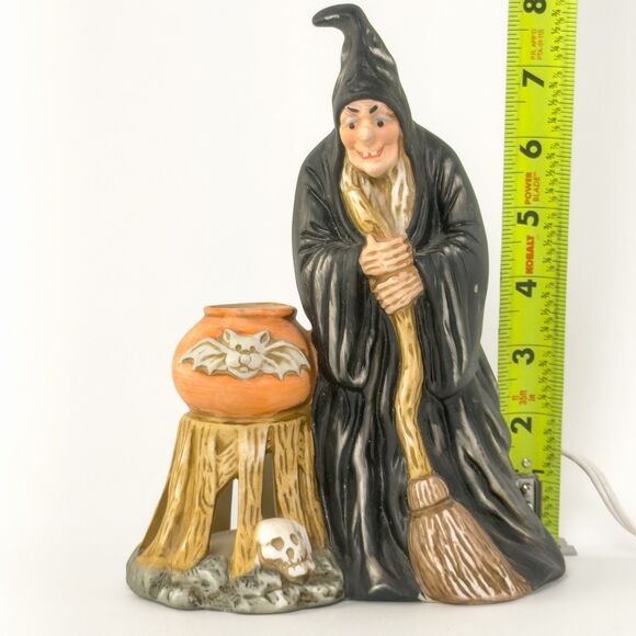 Vintage The Good Company Halloween Witch Ceramic Lighted Cauldron Broom - Picture 6 of 7